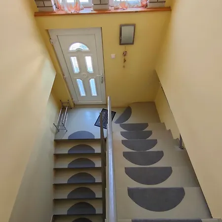 Apartment Szente Vendeghaz *