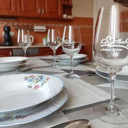 דירה Szente Vendeghaz *